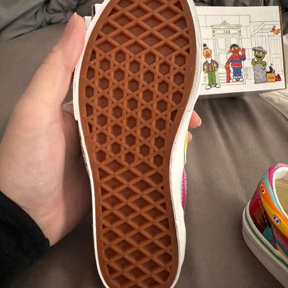 BNWT Kids Sesame Street Vans - Picture 7 of 12